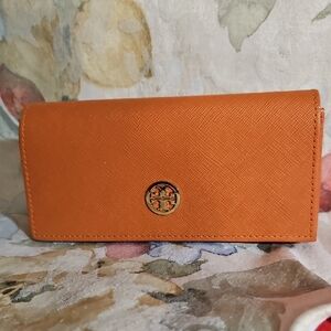 TORY BURCH Authentic Orange Saffiano Faux Leather Magnetic Closure Eyeglass Case